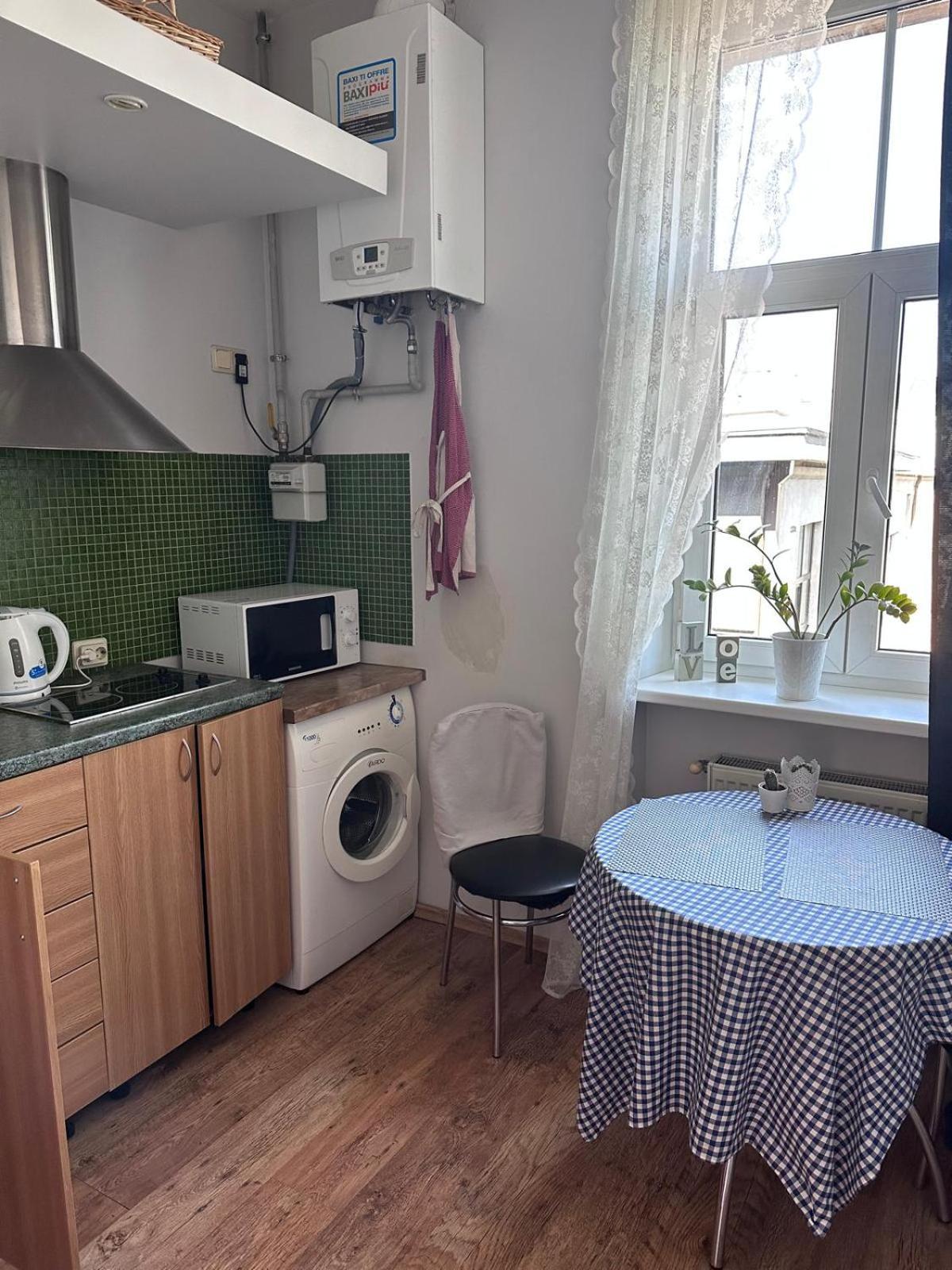 Flat In Front Of Central Station Riga Exterior photo